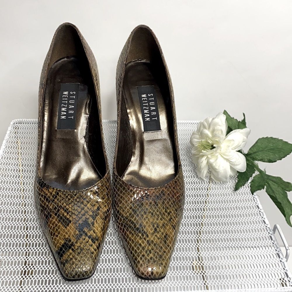 Stuart Weitzman Square Pointed Toe Snakeskin Heel… - image 2